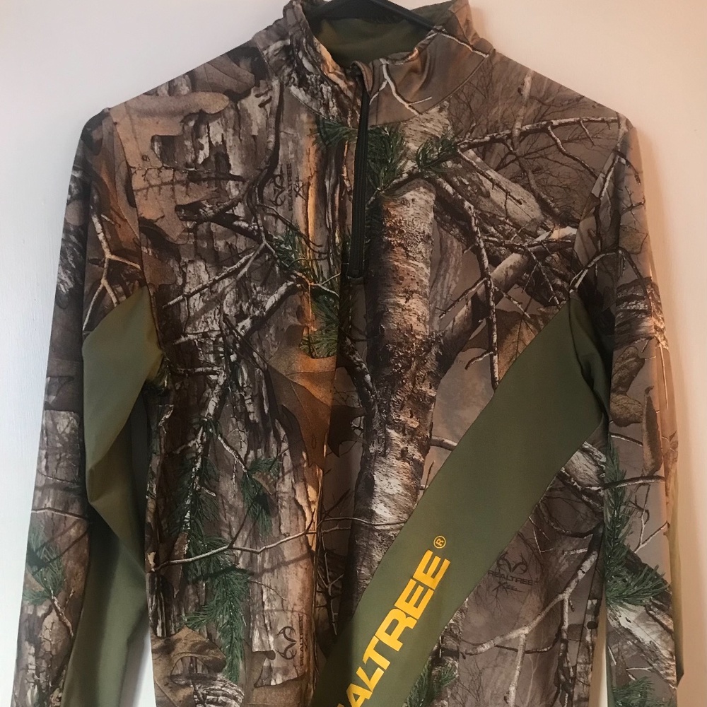 3/4 zip pullover